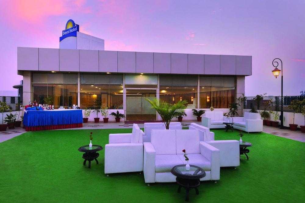 Days Hotel By Wyndham, Jalandhar Exterior foto