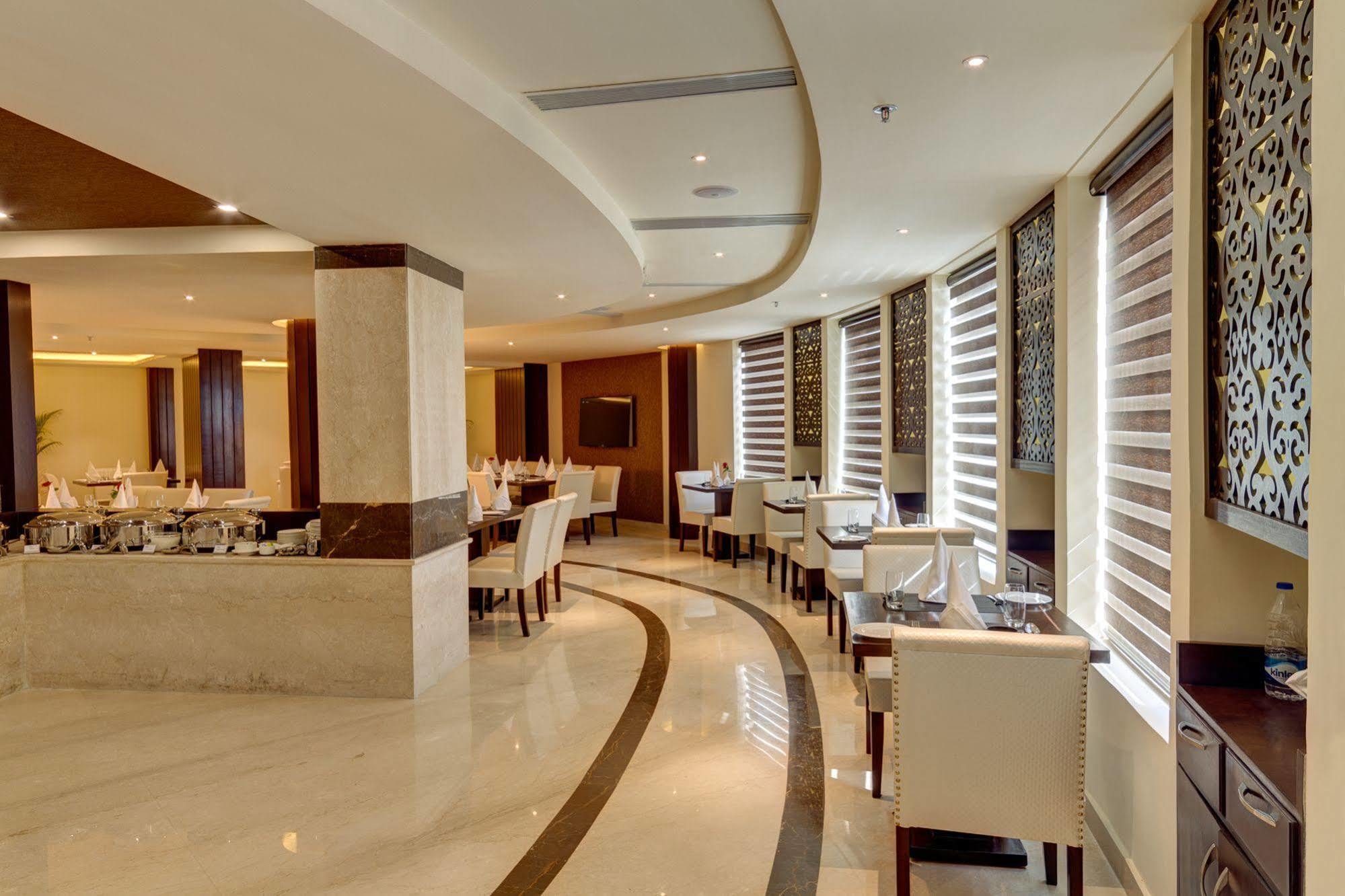 Days Hotel By Wyndham, Jalandhar Exterior foto