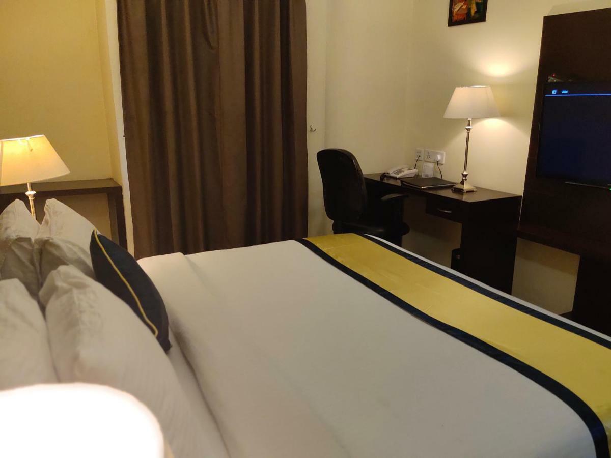Days Hotel By Wyndham, Jalandhar Exterior foto
